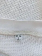 Vorschaubild UNIQLO Langarmshirt 3