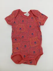 Vorschaubild 2 von Baby Body Gr. 68 Rot mit Bären-Print Baumwolle Kurzarm