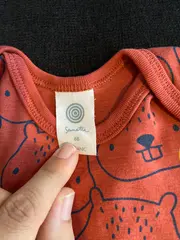 Vorschaubild 6 von Baby Body Gr. 68 Rot mit Bären-Print Baumwolle Kurzarm