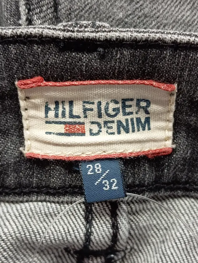 HILFIGER DENIM Destroyed Jeans Bild 3