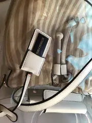 Vorschaubild 3 von Beuteltasche Damen Bucket Bag Weiß Gestreift Modern Kunststoff