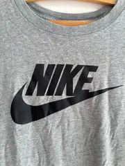 Vorschaubild 3 von Kinder T-Shirt Gr. L Grau Casual Sportlich Logo-Print