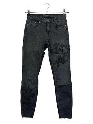 ZARA WOMAN Destroyed Jeans