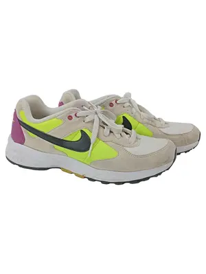 NIKE Sneaker low