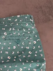 Vorschaubild 3 von Damen Shorts Gr. 42 Grün Blumenmuster Casual Sommerhose