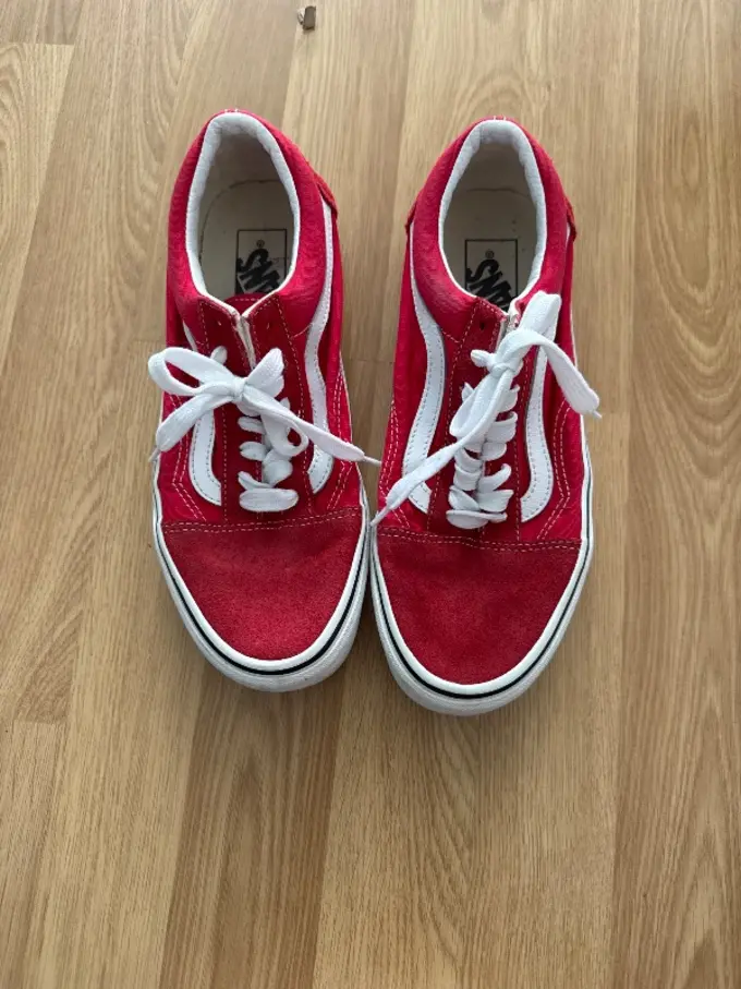 VANS Old Skool Sneaker low Damen Rot Streetwear Schuhe