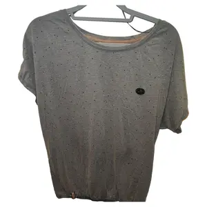 NAKETANO T-Shirt