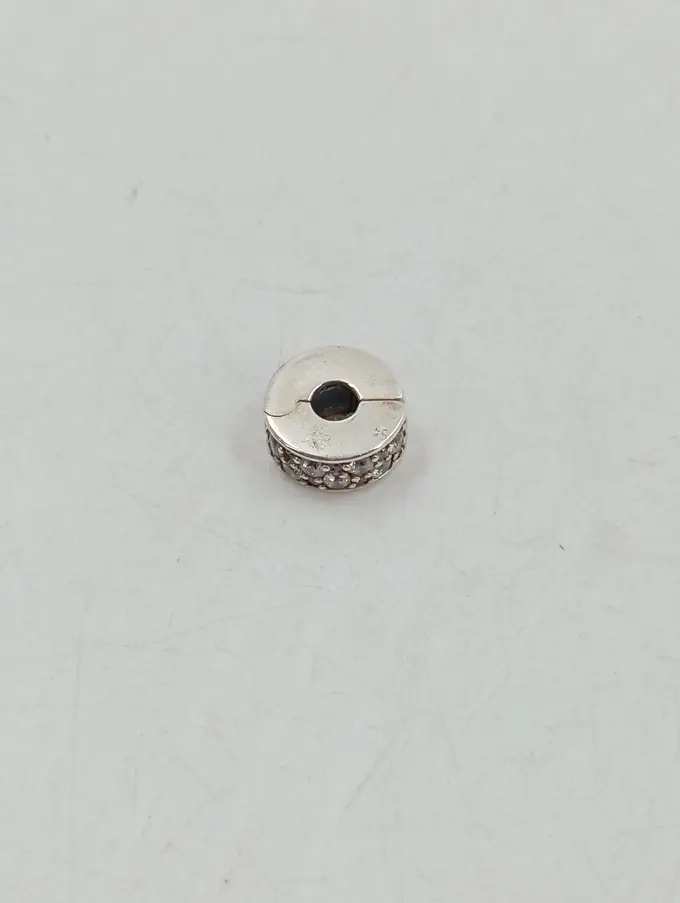 PANDORA Charm Bild 2