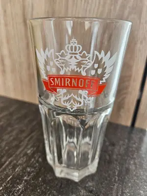 SMIRNOFF Trinkglas