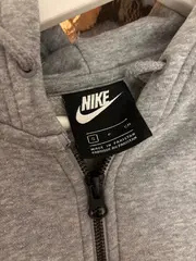Vorschaubild 4 von Damen Kapuzenpullover Hoodie Cropped Grau Gr. 36/S Reißverschluss