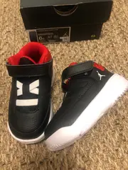 Vorschaubild 2 von Jordan Kleinkind Sportschuhe Gr. 22 Schwarz Rot Mehrfarbig Klettverschluss
