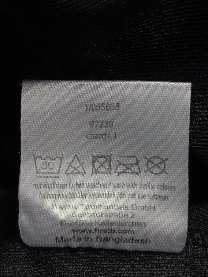 FIRST B Poloshirt Bild 5