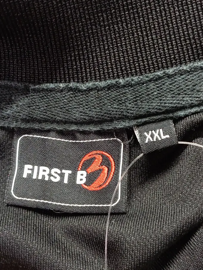 FIRST B Poloshirt Bild 3