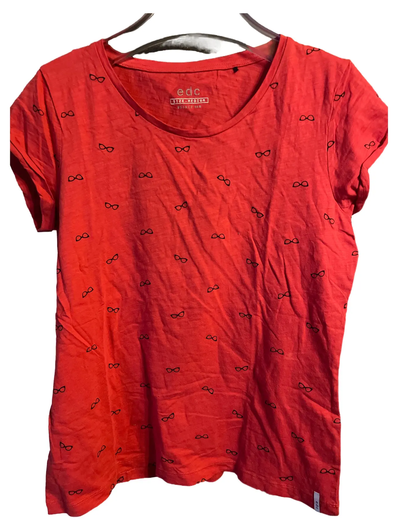 EDC BY ESPRIT EDC Damen T-Shirt Gr. M Rot Casual mit Brillen-Print