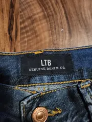 Vorschaubild 4 von Damen Jeans Shorts Destroyed Look Blau Gr. S/36 Denim