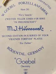 Vorschaubild 5 von M.I. Hummel Sammelteller Für's Vaterle Hum 293 Friends Forever 1991