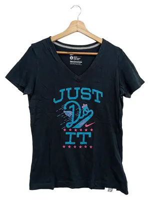 NIKE T-Shirt