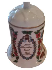 Vorschaubild 2 von Weihnachtsglocke Griechenland 2004 Porzellan Kind weiß 8cm