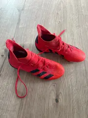 Vorschaubild 2 von Predator Freak .3 FG Fußballschuhe Kinder Gr. 35 Rot Nocken