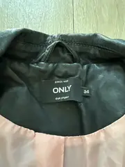 Vorschaubild ONLY Lederjacke 2