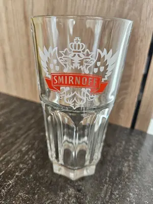 SMIRNOFF Bowleglas