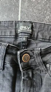 Vorschaubild 6 von Damen Skinny Jeans Grau W24/L28 Stretch Denim Fransen