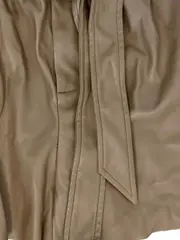 Vorschaubild 4 von Paperbag High Waist Shorts Damen Beige Gr. XS Polyurethan