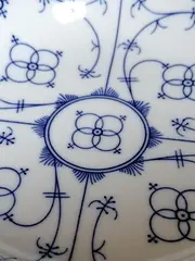 Vorschaubild 2 von Dekoschale Porzellan Zwiebelmuster Klassisch Blau Weiß 24cm