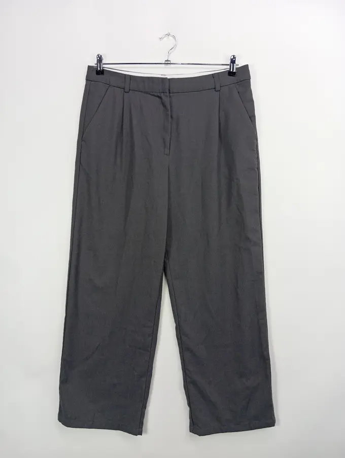 LEGER Stoffhose Bild 1