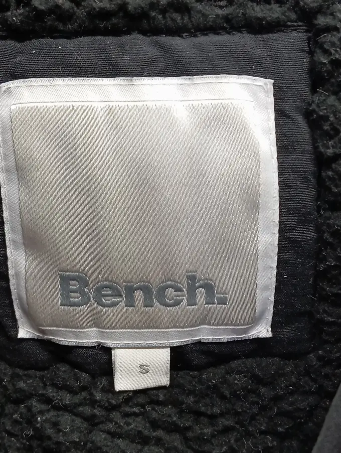 BENCH Winterjacke Bild 3