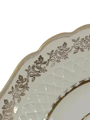 Vorschaubild 3 von Unterteller Porzellan Goldrand Blumenmuster Bavaria 15cm
