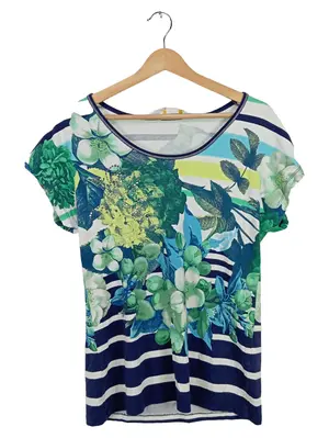 ALESSA W. COLLECTION T-Shirt