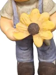 Vorschaubild 2 von Nina & Marco Figur Junge mit Sonnenblume Porzellan 9 cm