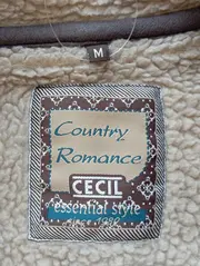 Vorschaubild CECIL Felljacke 3