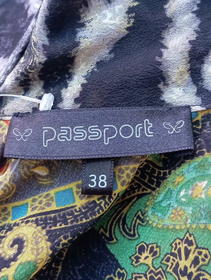 PASSPORT Bluse Bild 3