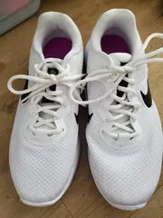 Vorschaubild 2 von Revolution 6 Damen Laufschuhe Sneaker Weiß Lila Größe 39