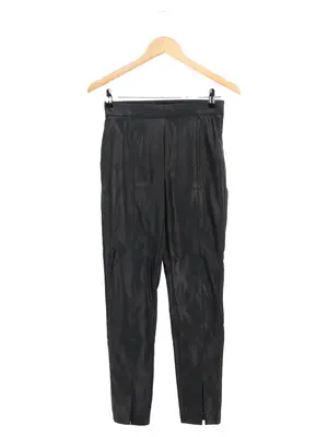 IN THE STYLE Lederhose