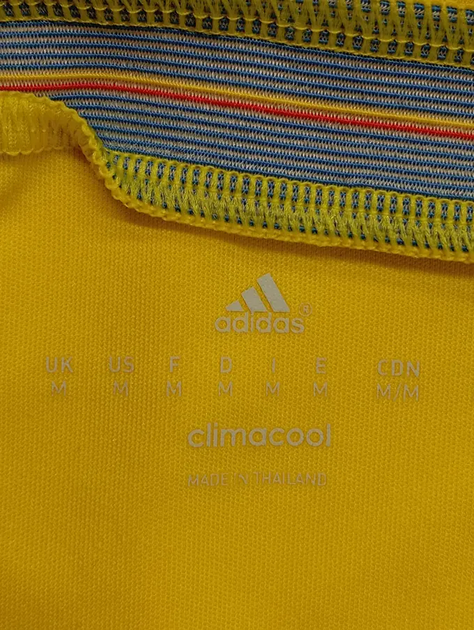 ADIDAS Fußball Trikot Bild 3