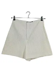 Vorschaubild 1 von Damen Shorts M Weiß Lochmuster Casual High Waist