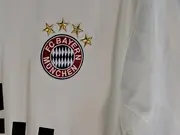 Vorschaubild 3 von FC Bayern München Trikot Herren Gr. L weiß Away 2015, 16 #19