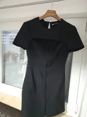 Vorschaubild 4 von Etuikleid Damen M/38 Schwarz Cut-Out Reißverschluss Elegant