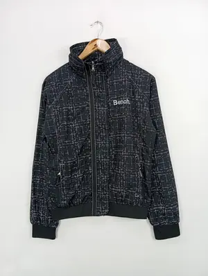 BENCH. Sweatjacke