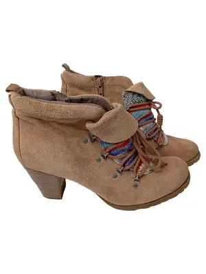 VAN DER LAAN Stiefelette