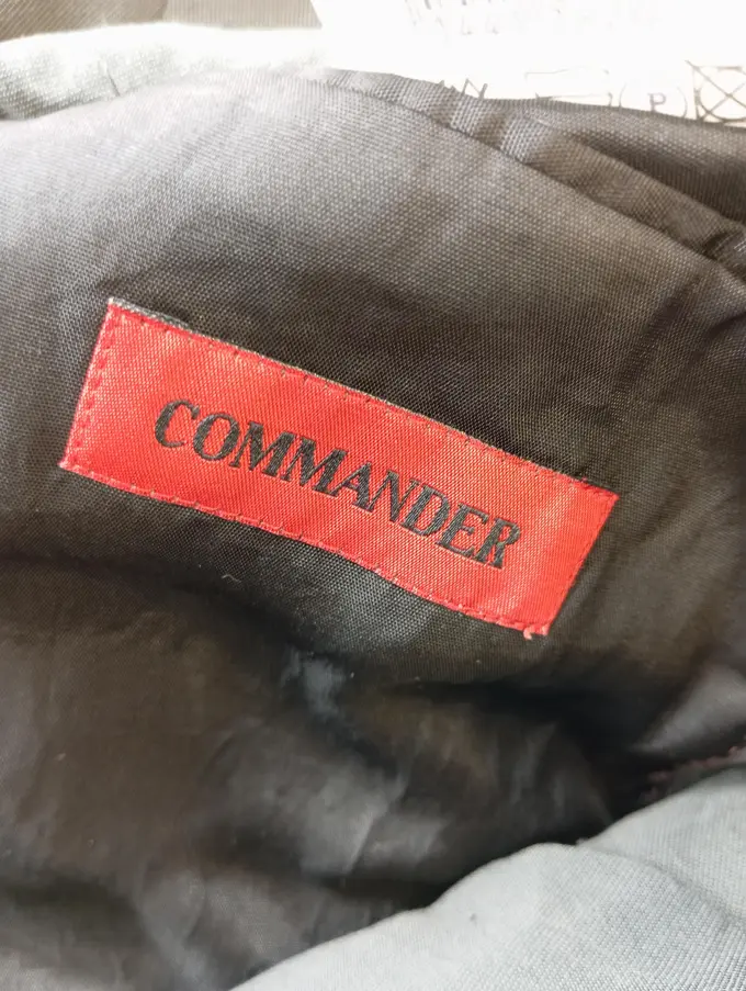 COMMANDER Sakko Bild 3