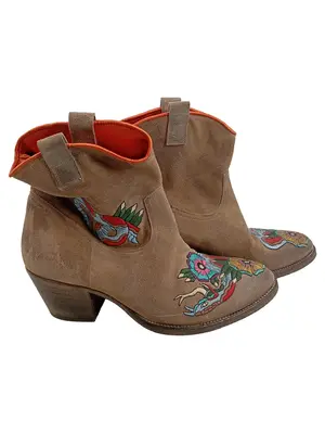 ELENA IACHI Stiefelette