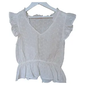 AIKI Top