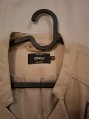 Vorschaubild 9 von Damen Kunstleder Bikerjacke Gr. 36 S Beige Modern Reißverschluss