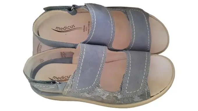 MEDICUS Sandalen Bild 1