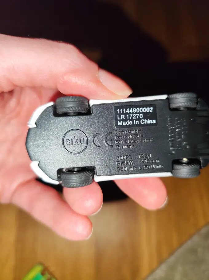 SIKU Spielzeugauto Bild 3