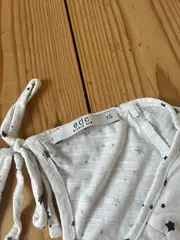 Vorschaubild 5 von EDC Damen T-Shirt Weiß Sterne Casual Cut-Outs Gr. 34/XS